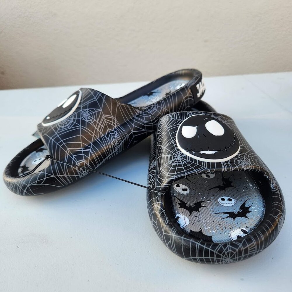 NEW Nightmare Before Christmas Men's Size 13 Sandals Slides Slippers Black White